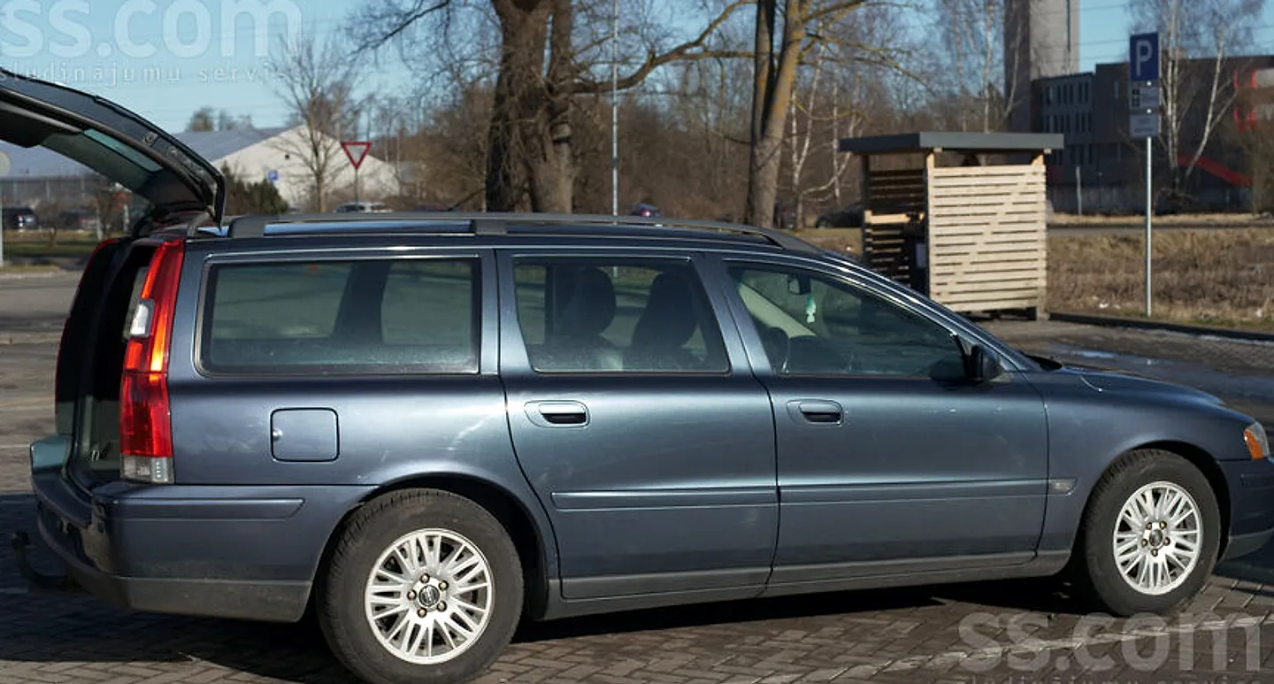Volvo V70, 2005. gads