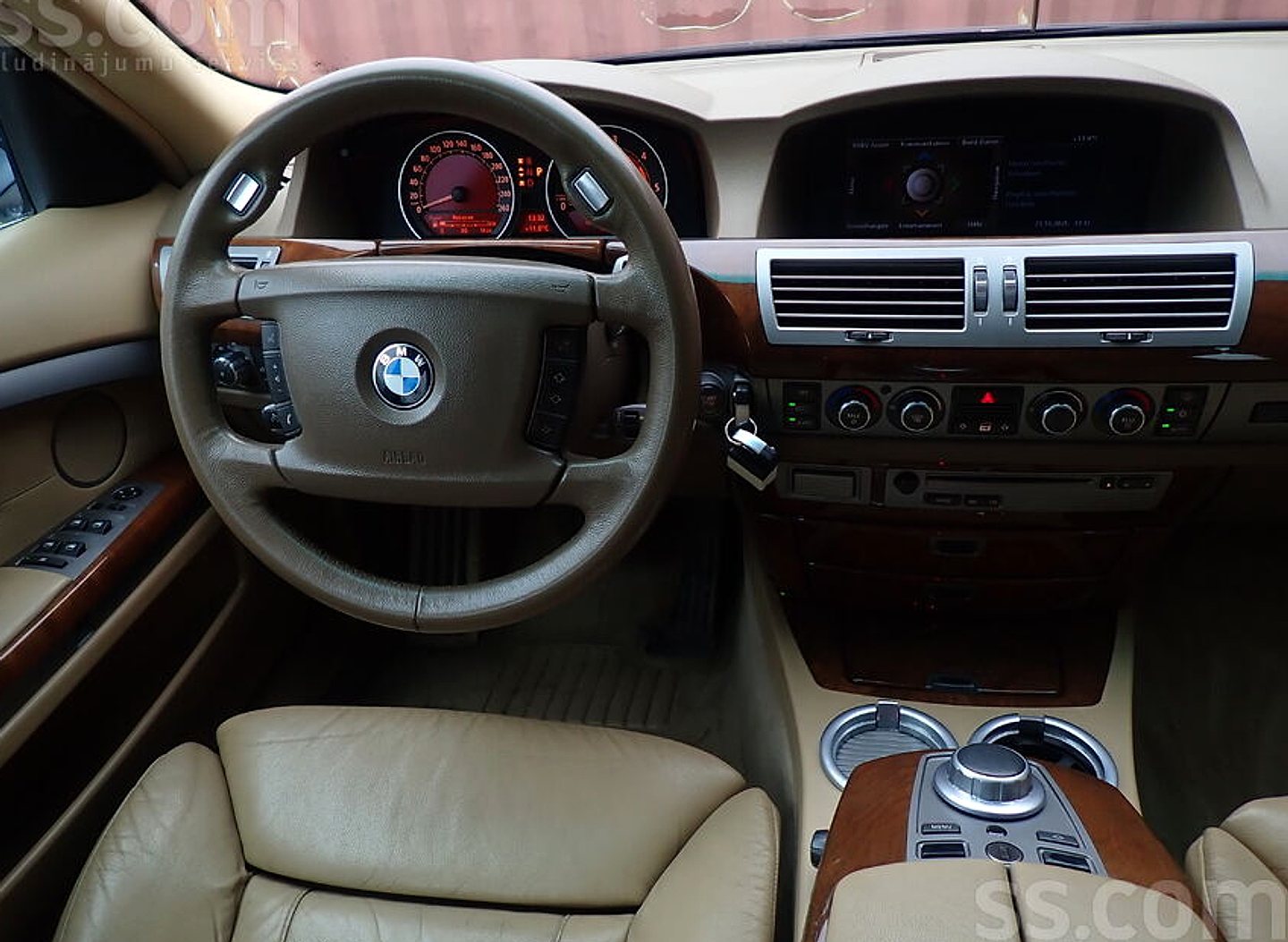 BMW 730 — foto 5