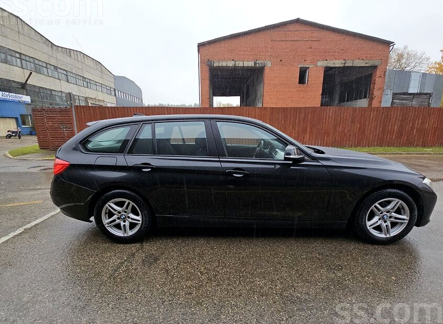 BMW 318 — foto 4