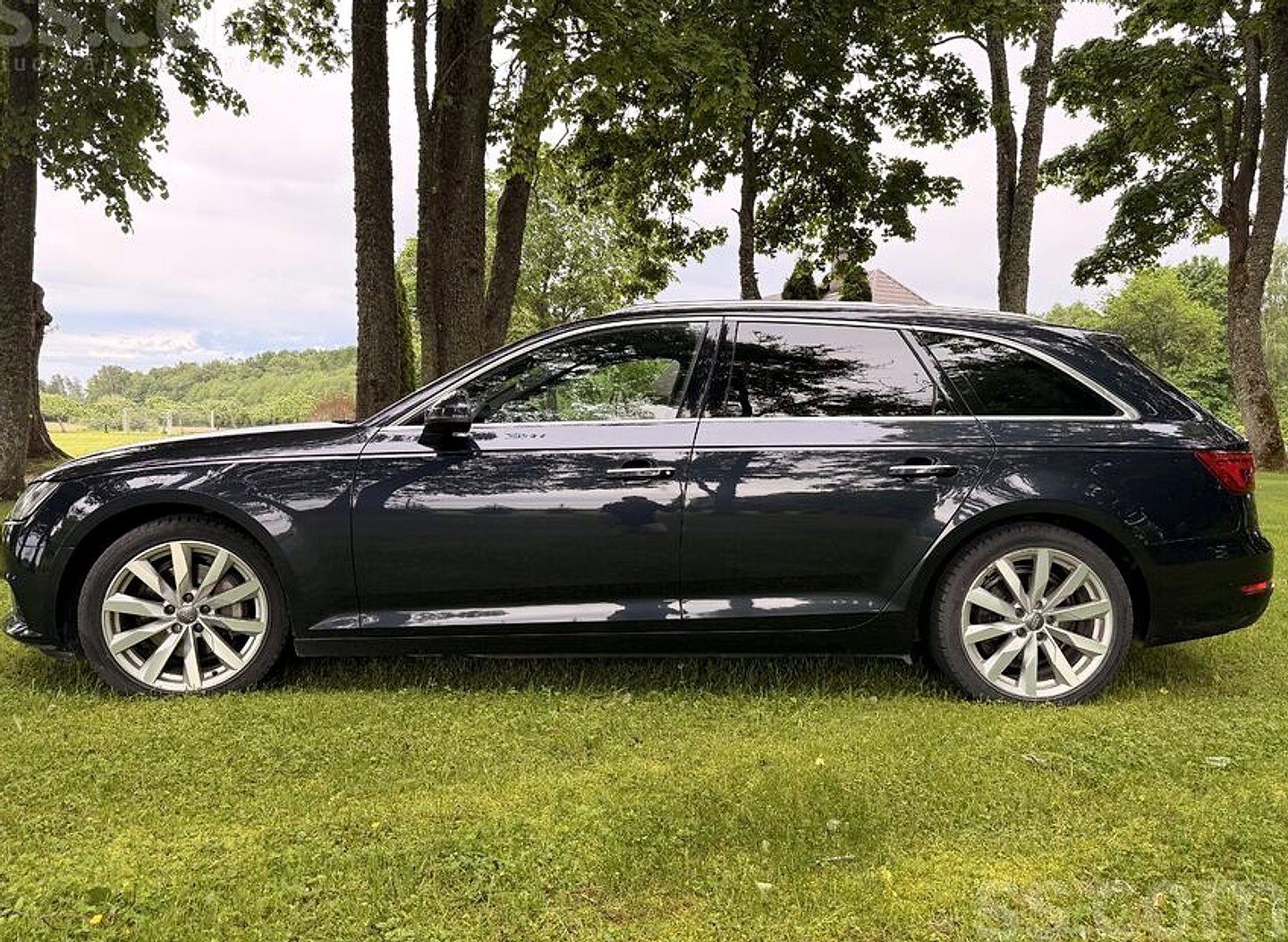 Audi A4 — foto 2