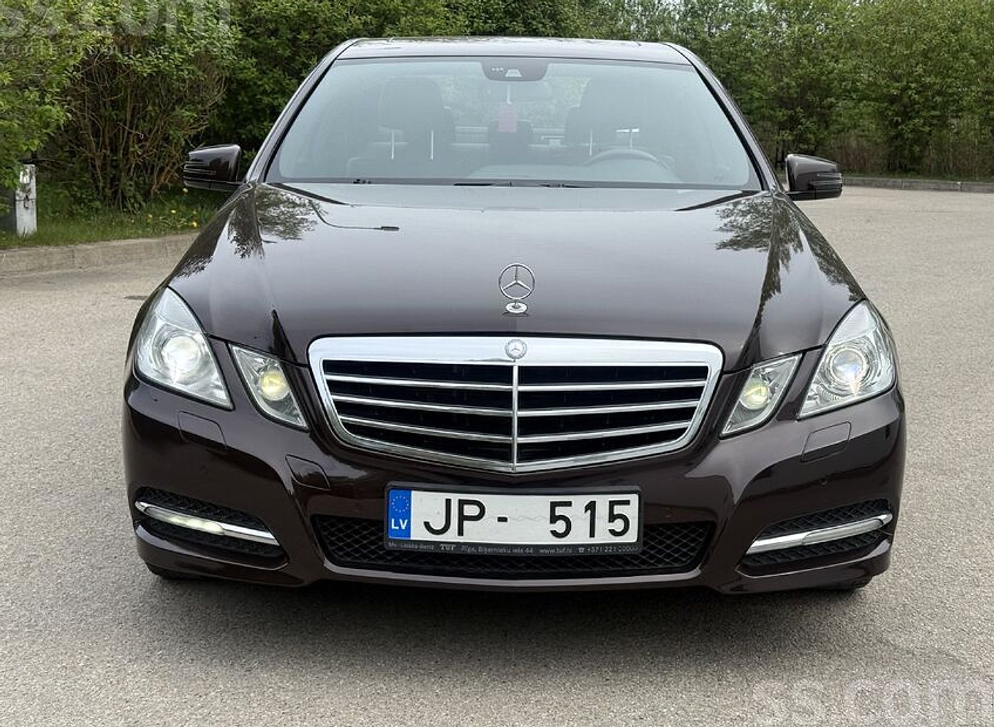 Mercedes-Benz E350 — foto 6