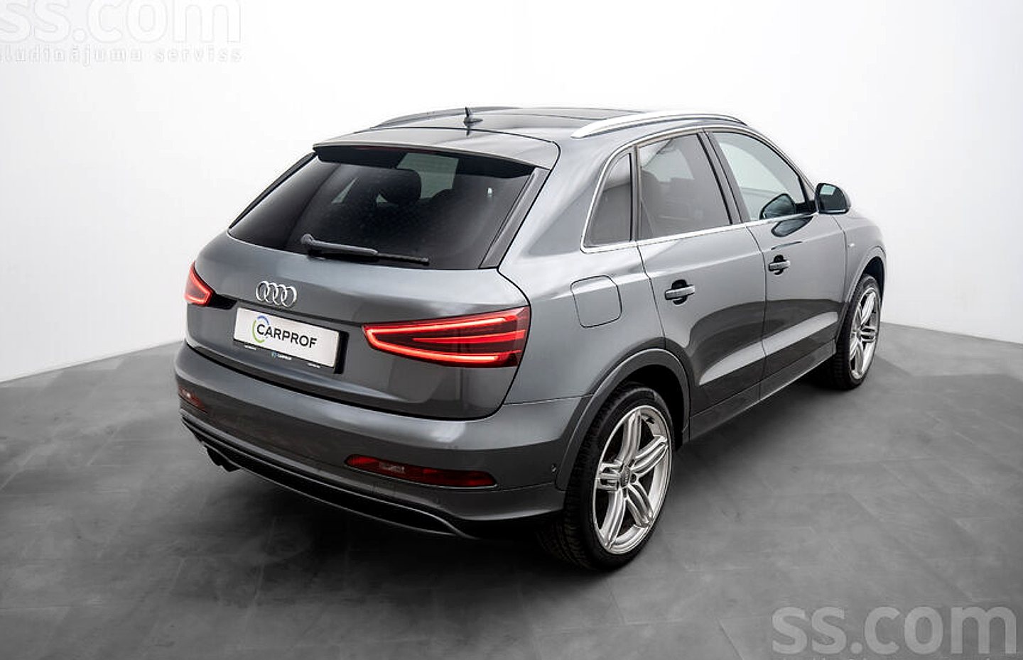 Audi Q3 — foto 4