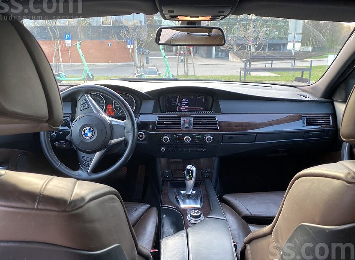 BMW 525 — foto 6