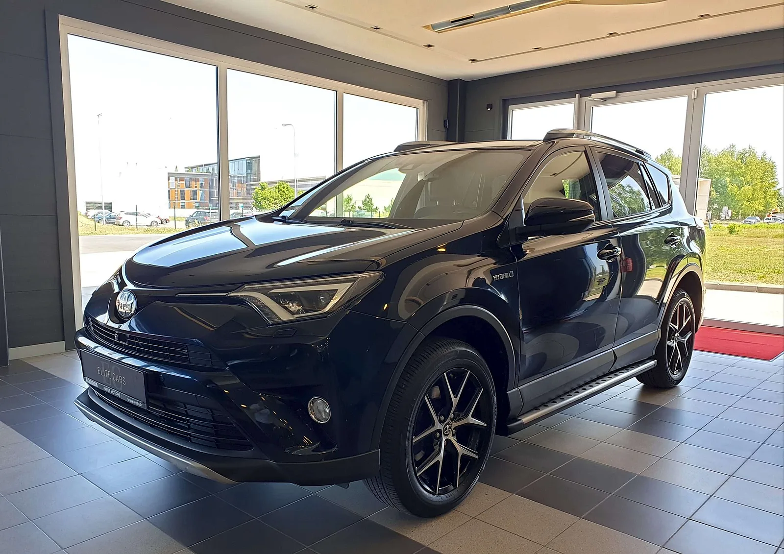 Toyota Rav4 Hybrid Style, 2018. gads