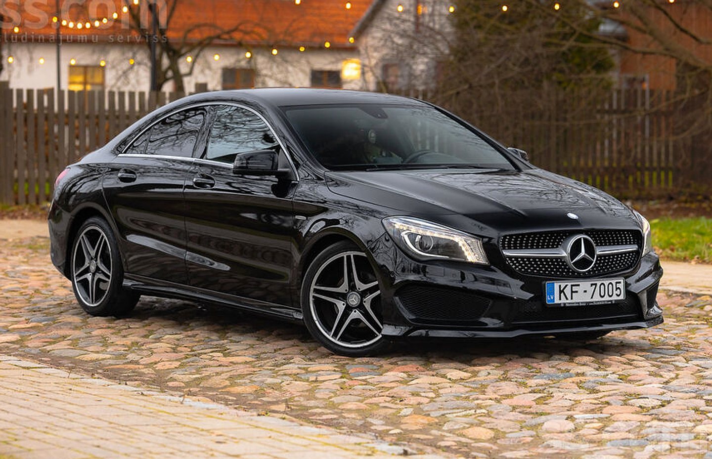 Mercedes-Benz CLA200 — foto 2