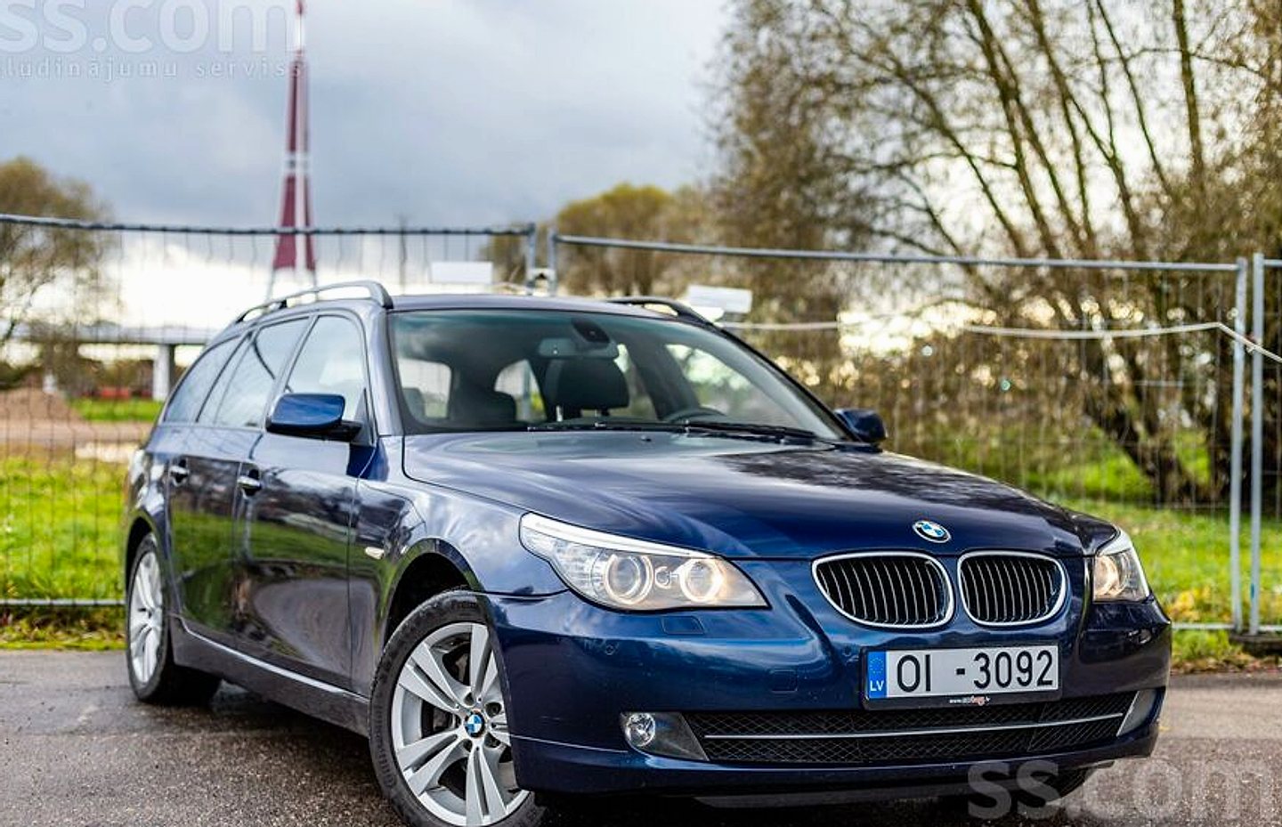 BMW 530 — foto 2