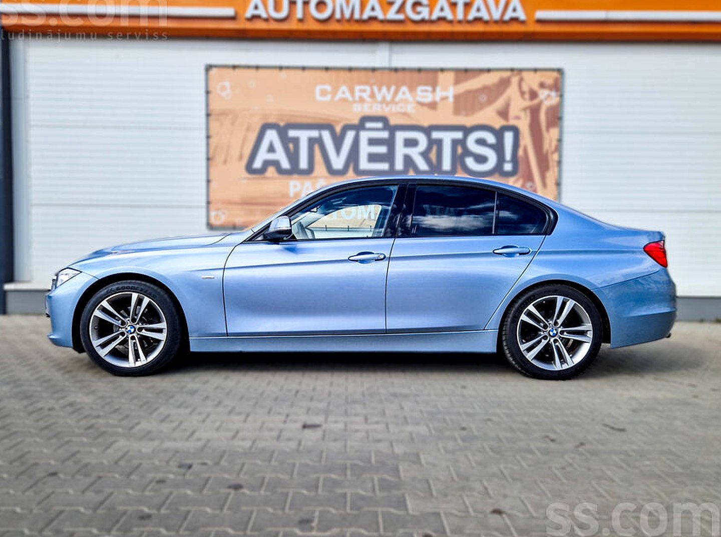 BMW 318 — foto 2