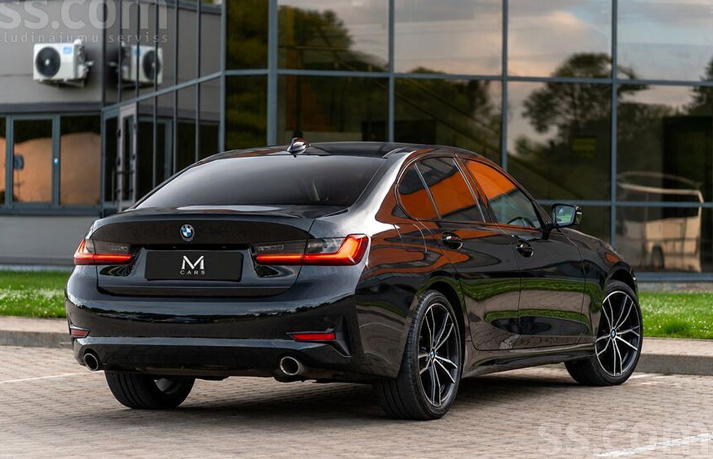 BMW 318 — foto 6