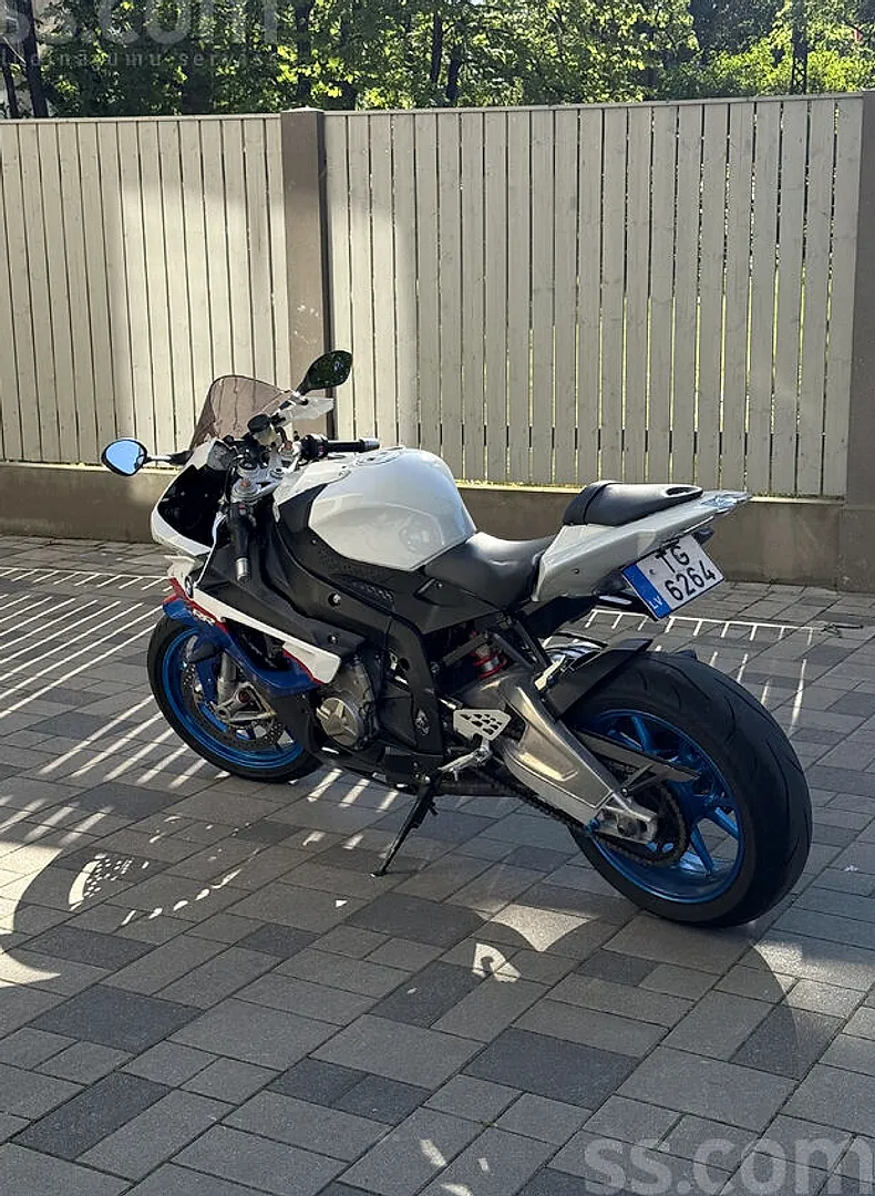 BMW S1000Rr, 2011. gads