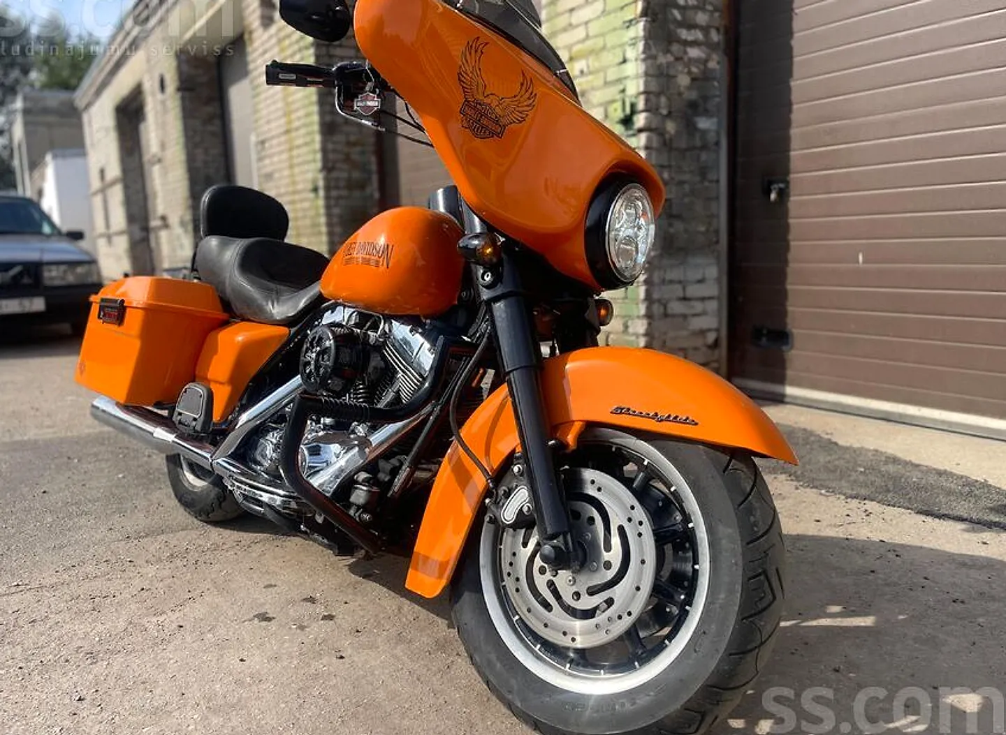 Harley-Davidson Flhtci, 2000. gads