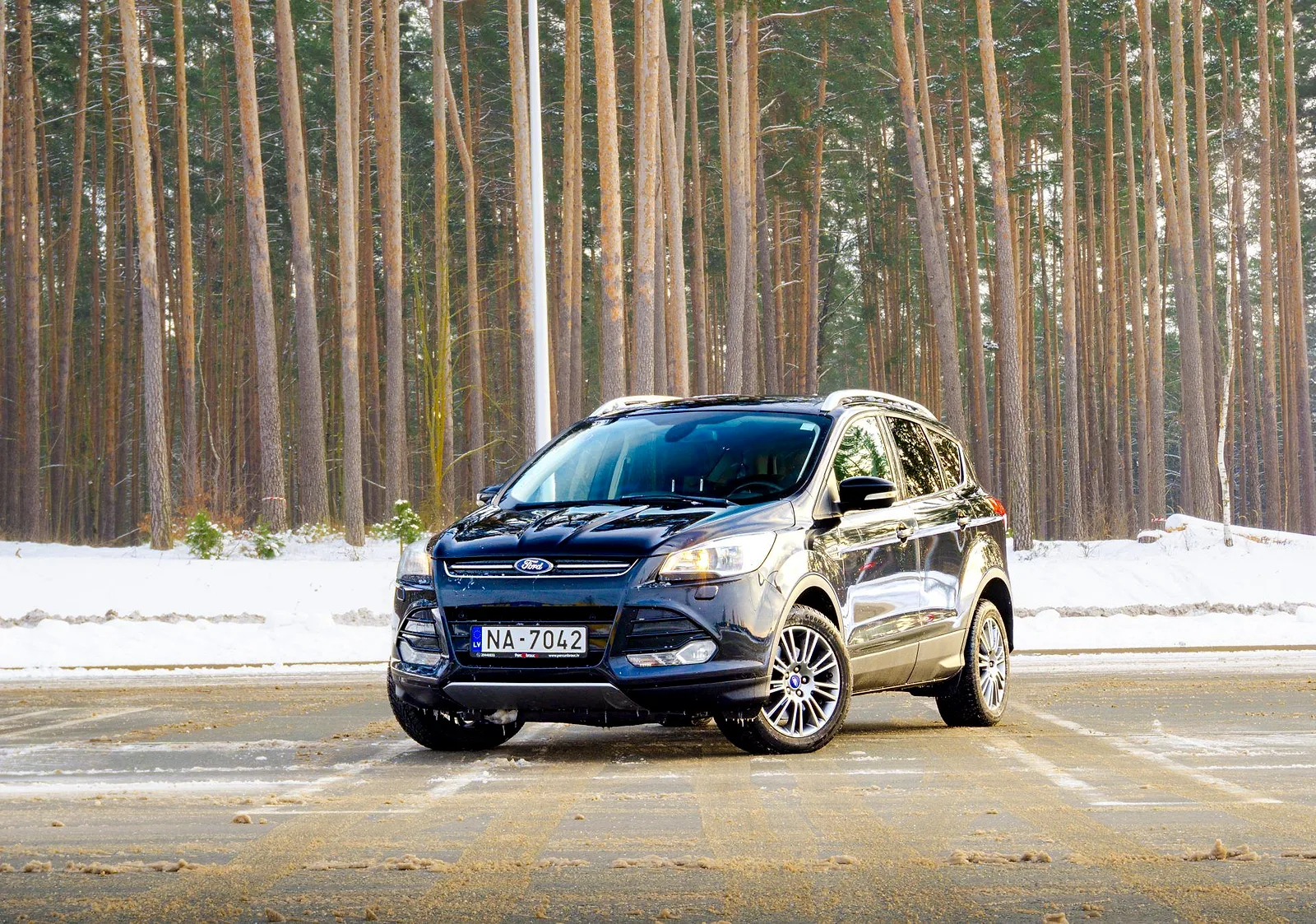 Ford KUGA AWD, 2013. gads