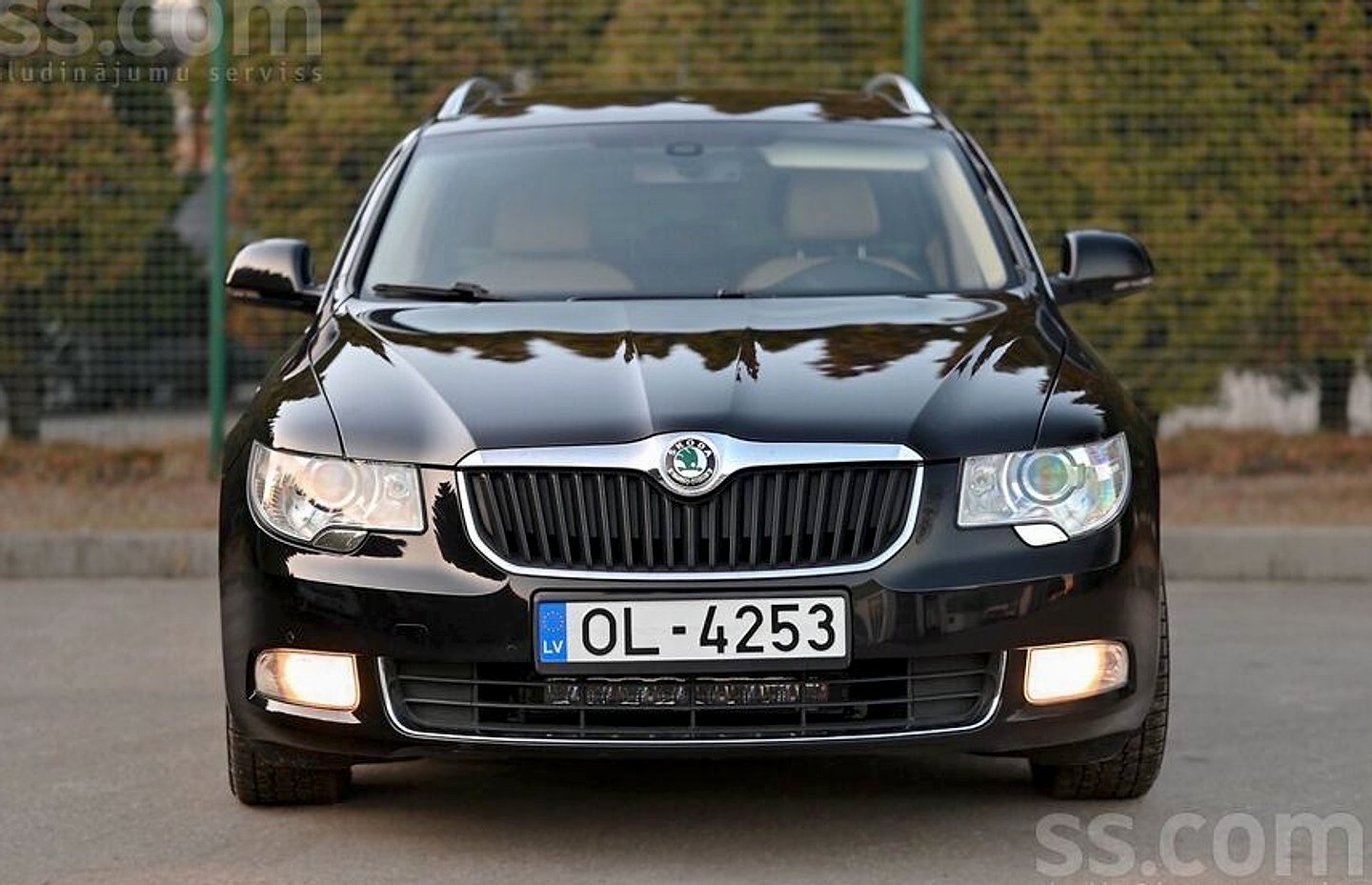 Škoda Superb — foto 2