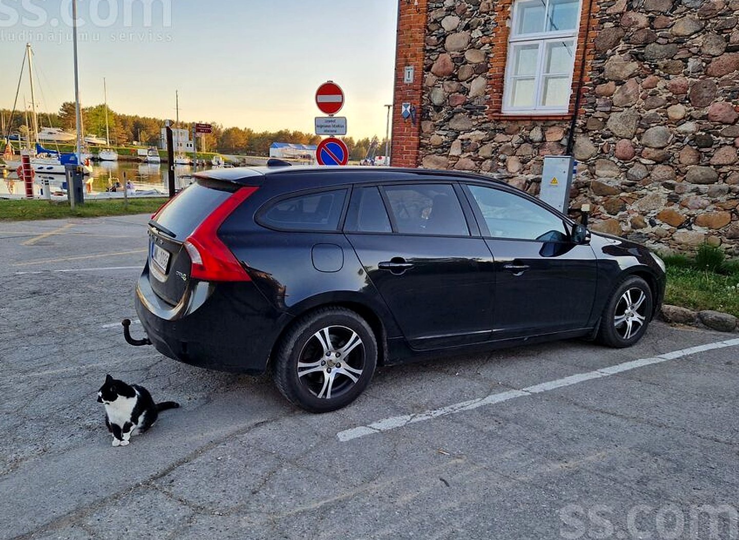 Volvo V60 — foto 2