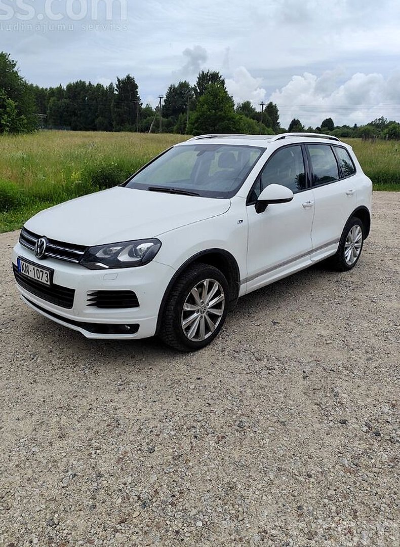Volkswagen Touareg, 2014. gads
