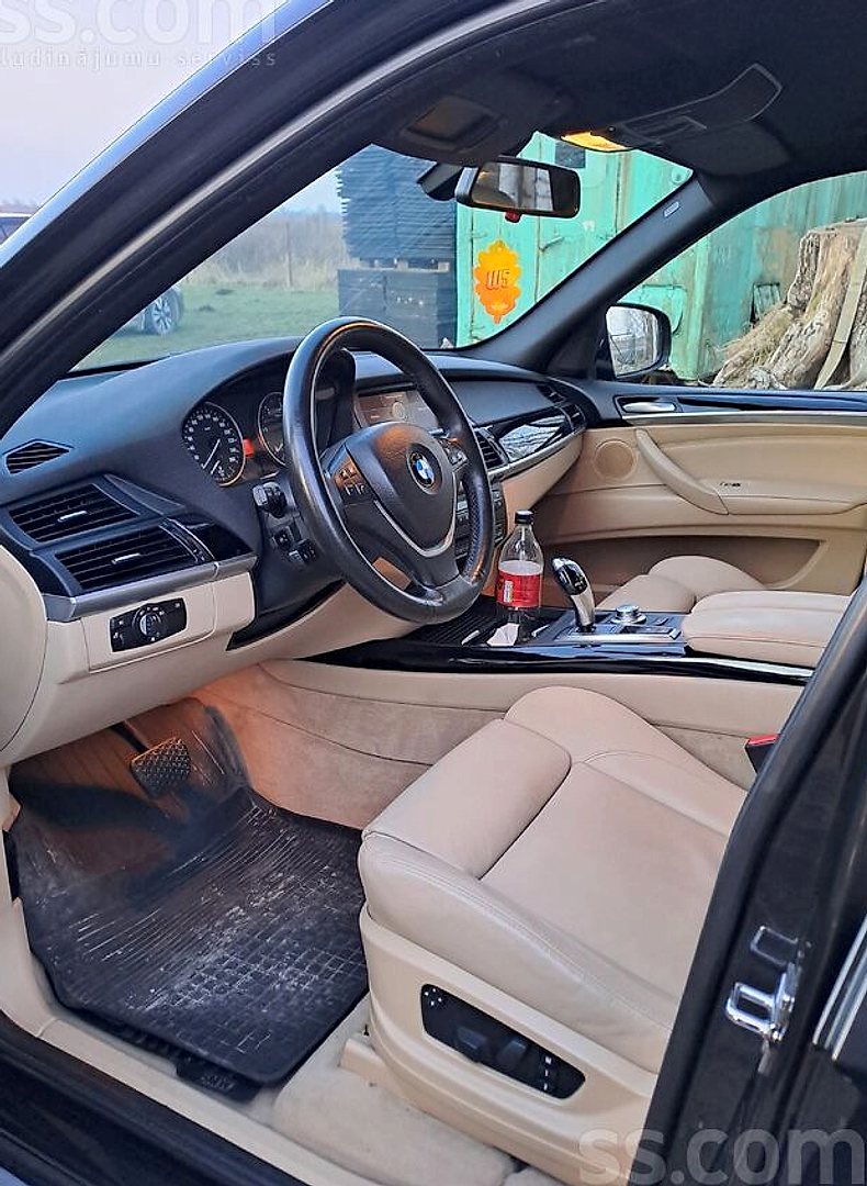 BMW X5 — foto 2