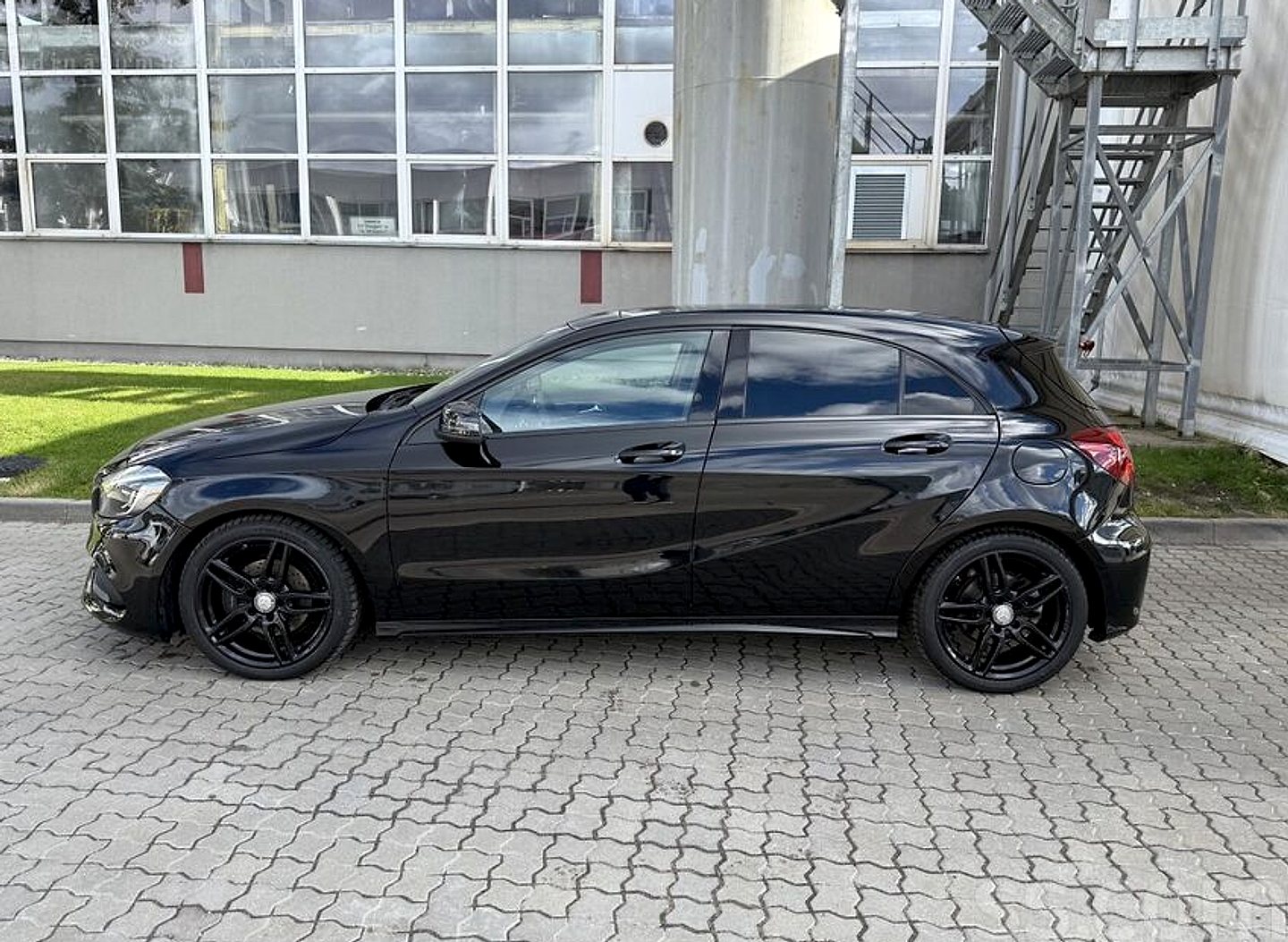 Mercedes-Benz A200 — foto 5