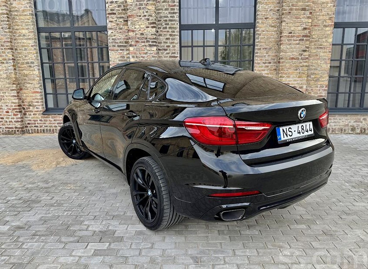 BMW X6 — foto 3
