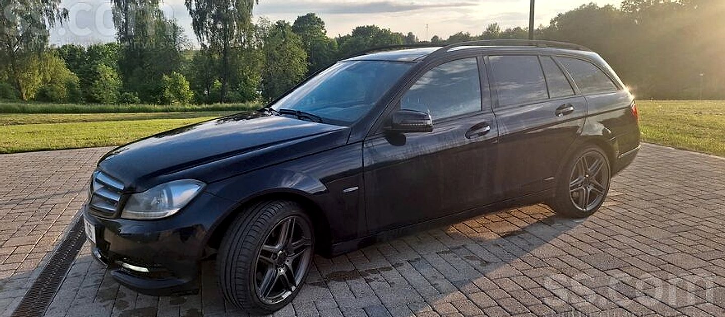 Mercedes-Benz C250 — foto 6