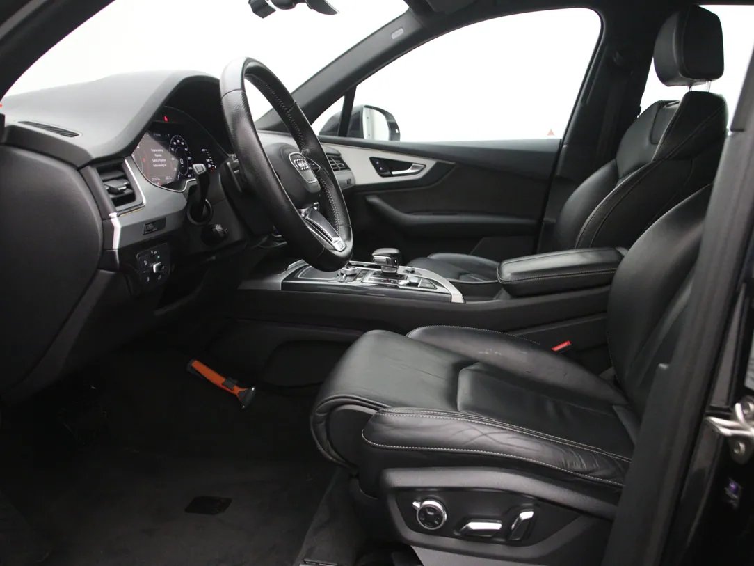 Audi Q7 — foto 5