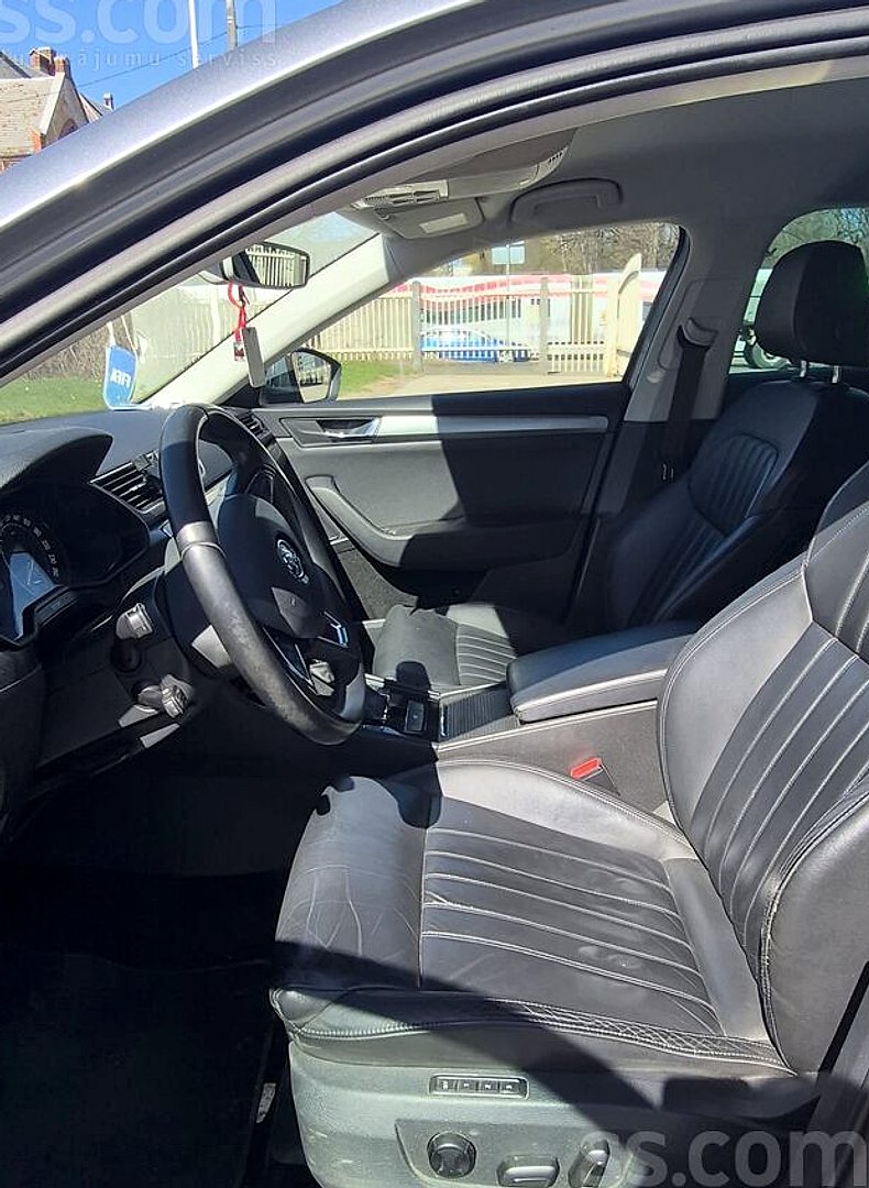 Škoda Superb — foto 6