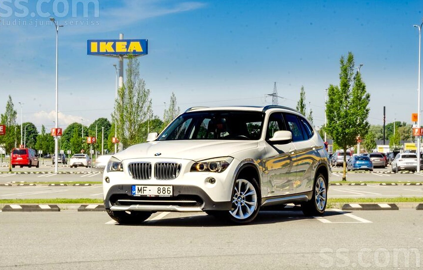 BMW X1, 2011. gads