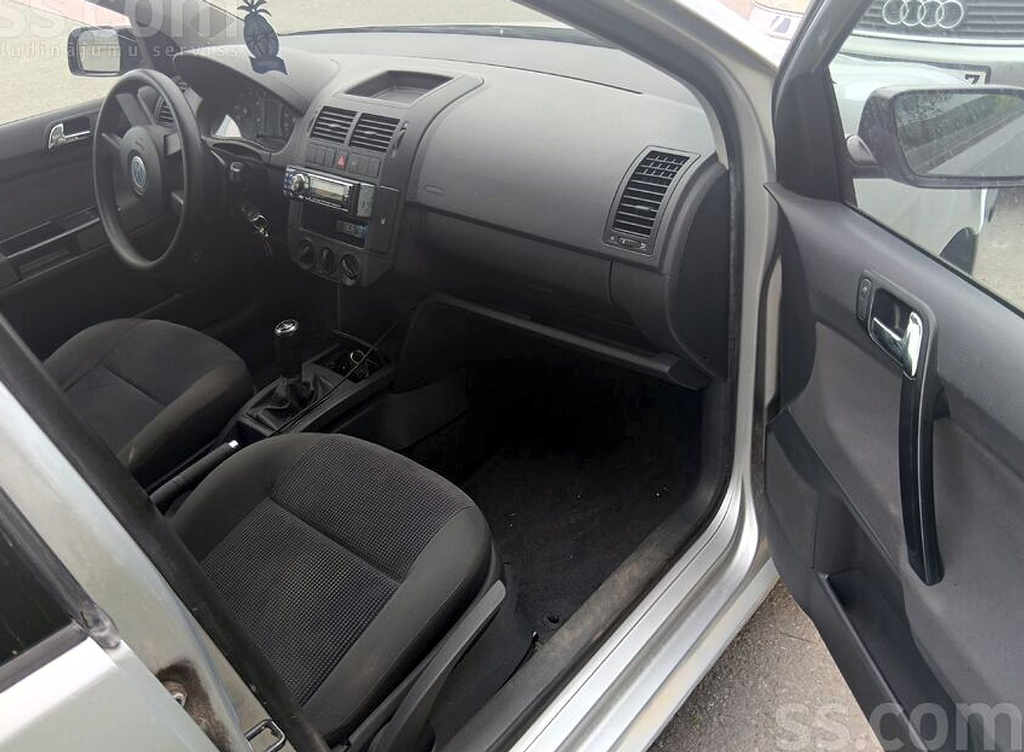 Volkswagen Polo, 2005. gads