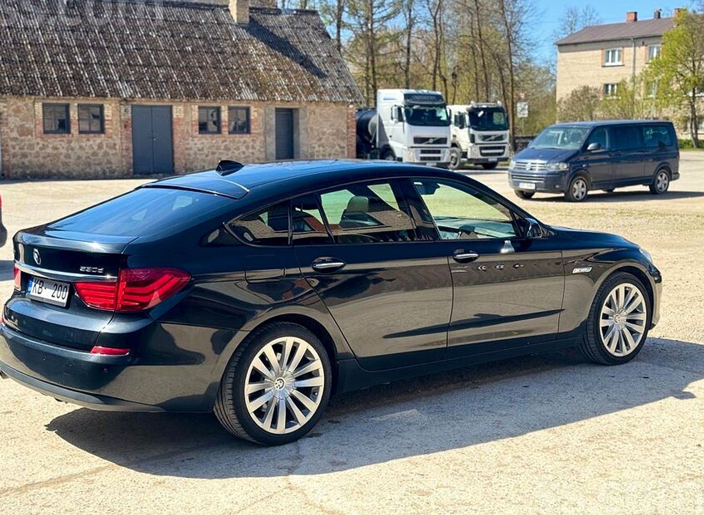 BMW 530 — foto 3