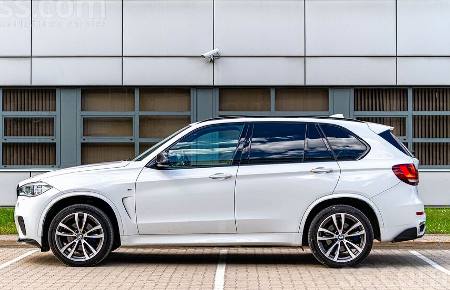 BMW X5 — foto 4