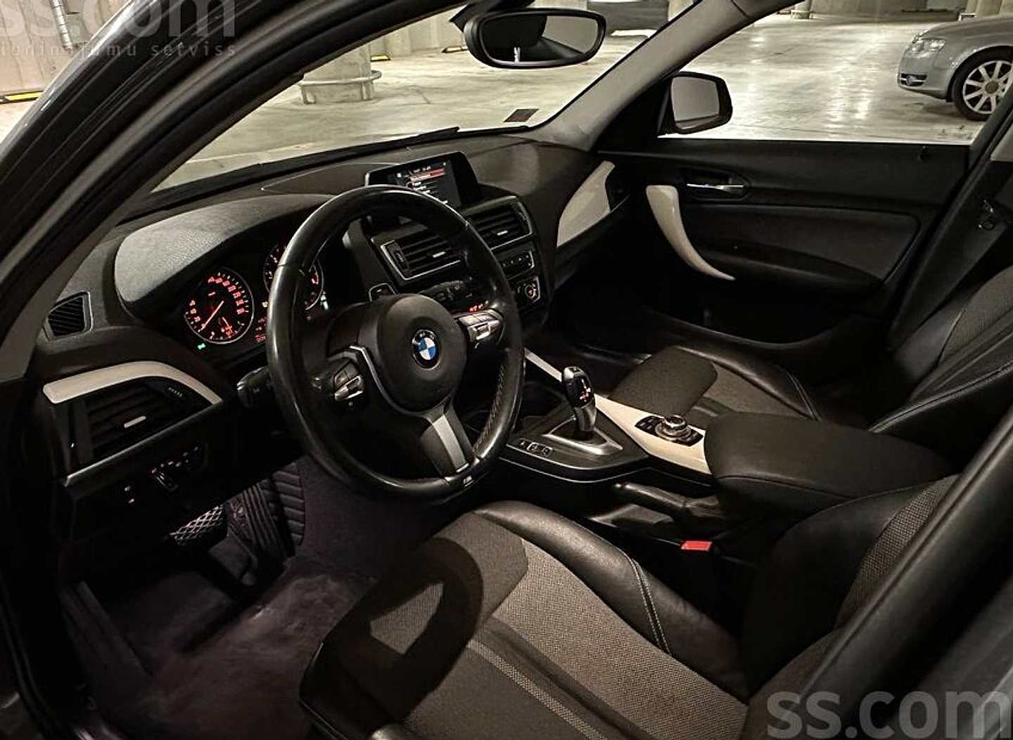 BMW 118 — foto 6