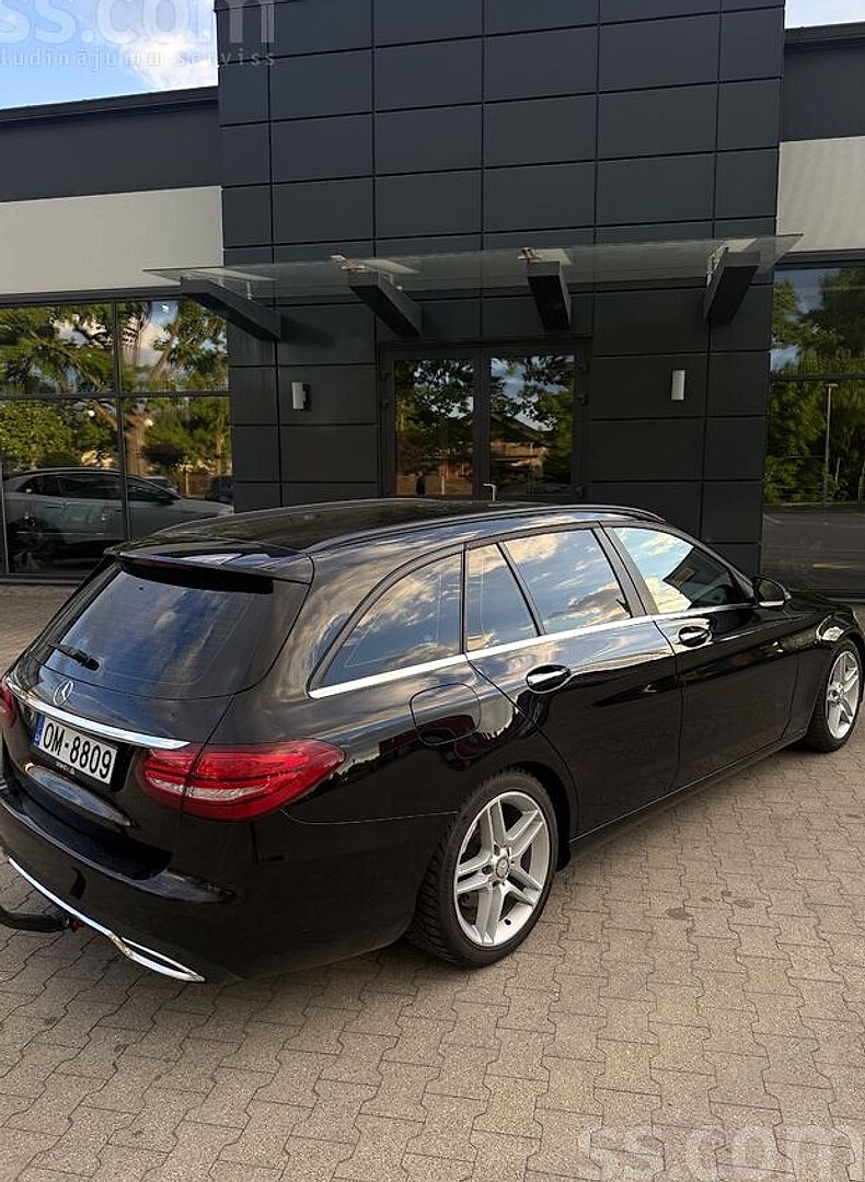 Mercedes-Benz C200 — foto 5