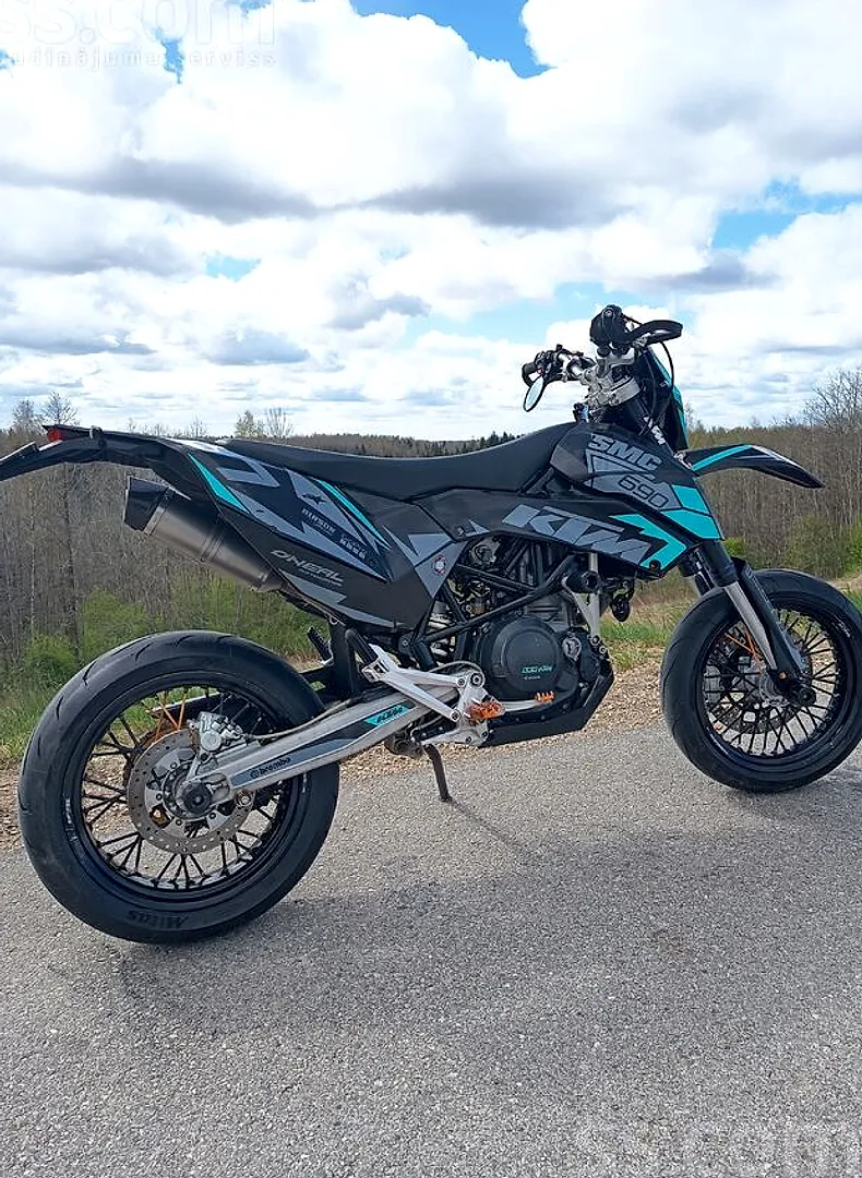 KTM 690 smc