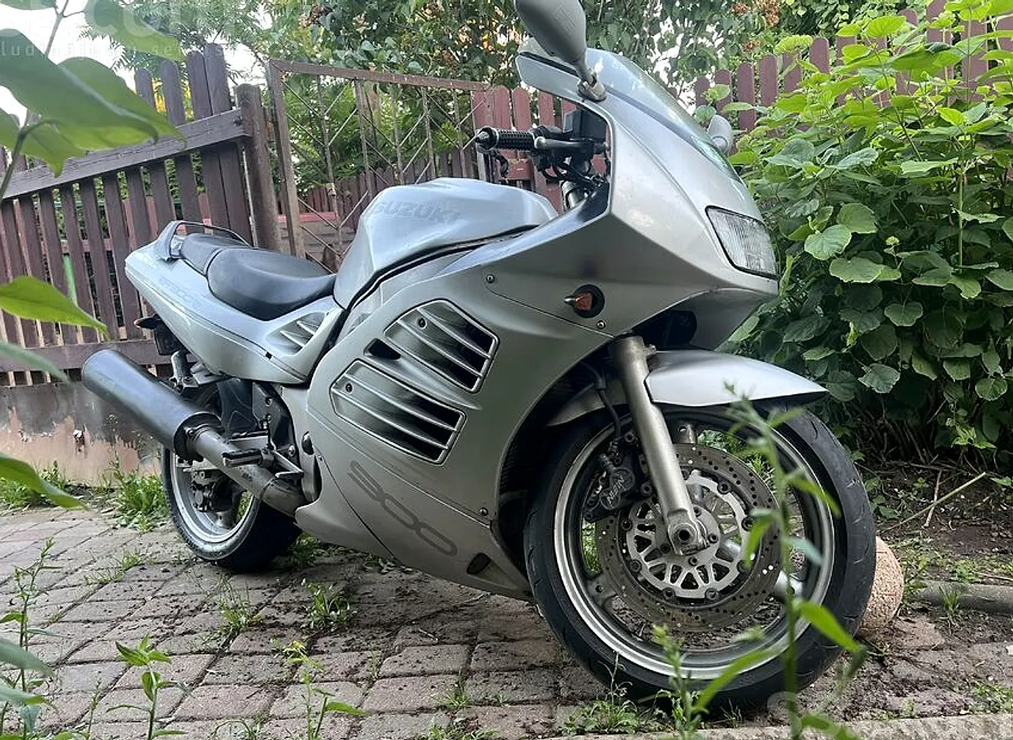 Suzuki Rf 900r, 1996. gads