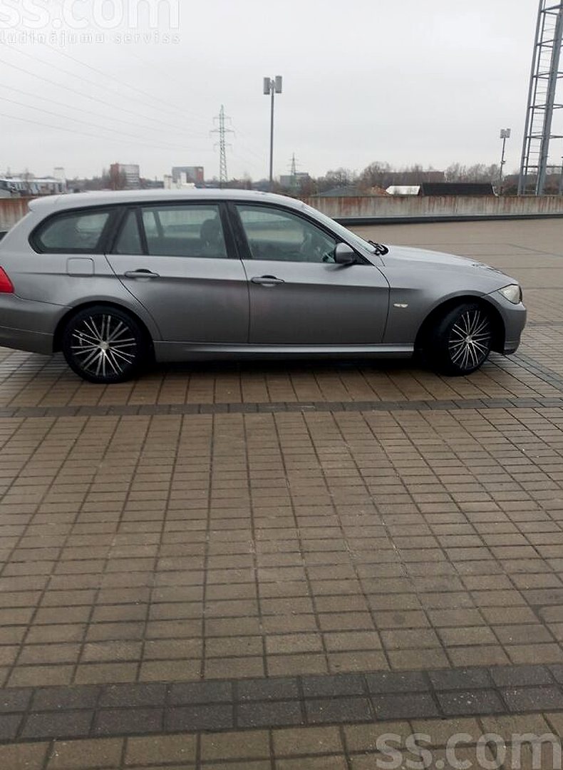 BMW 320 — foto 3