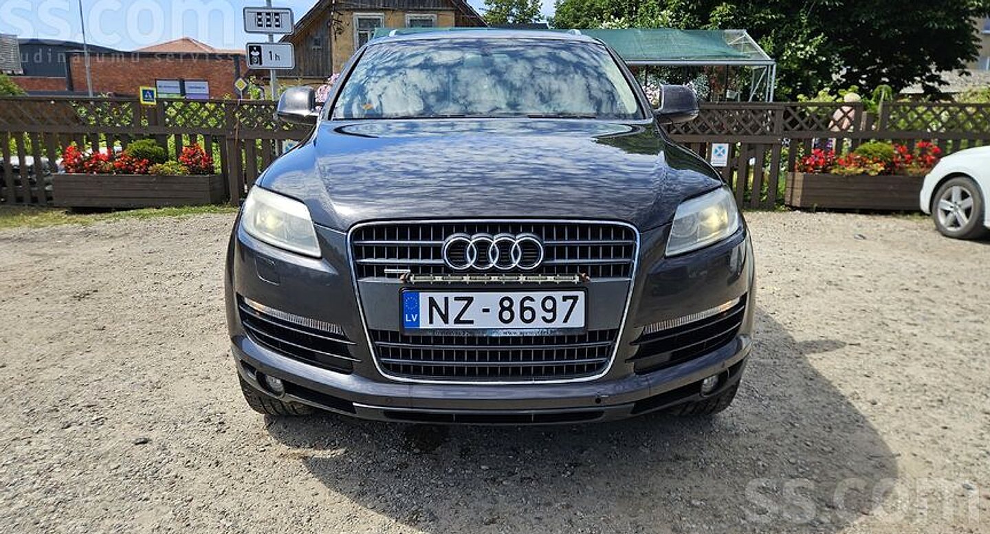 Audi Q7 — foto 2