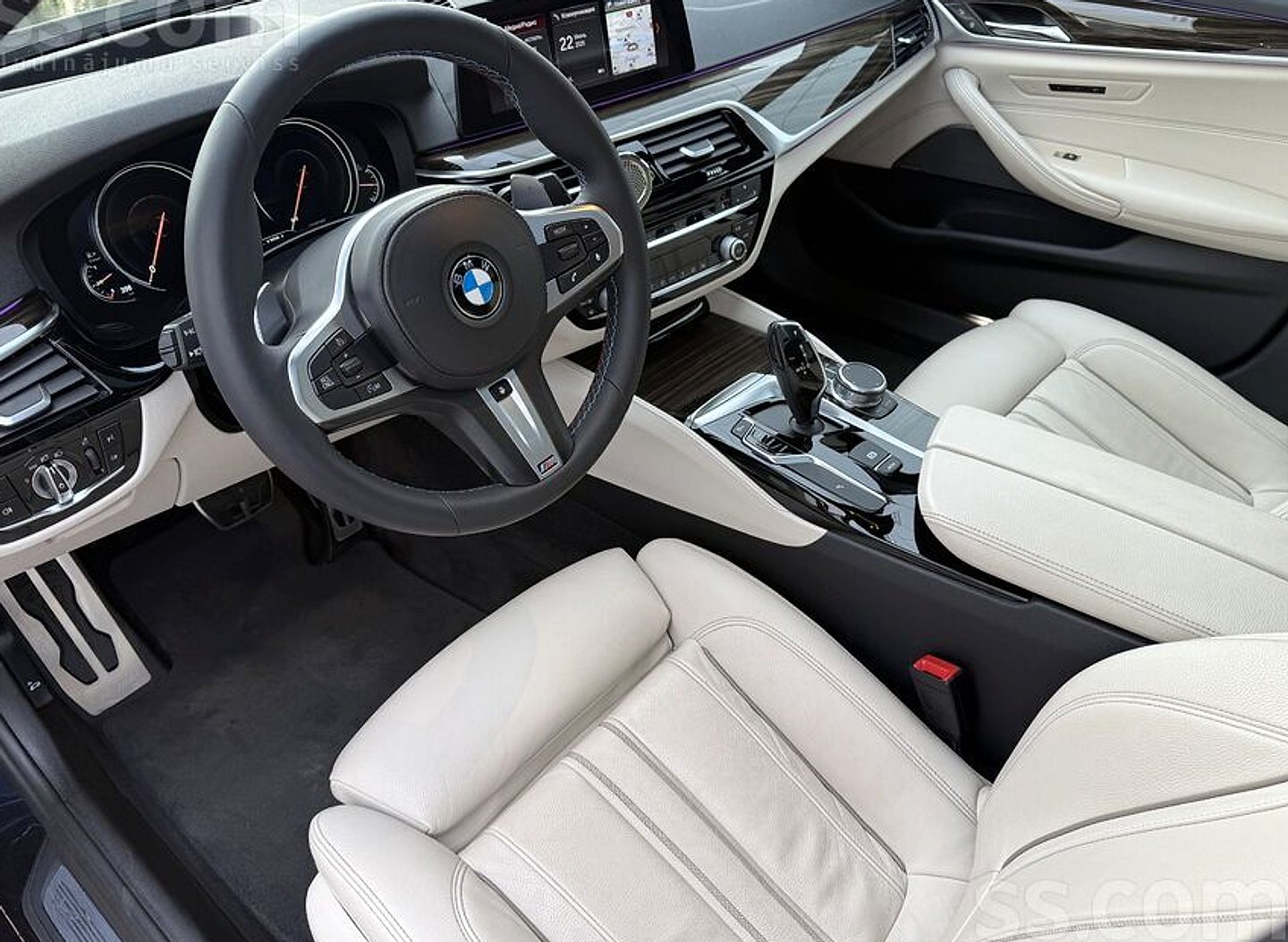 BMW 530 — foto 5
