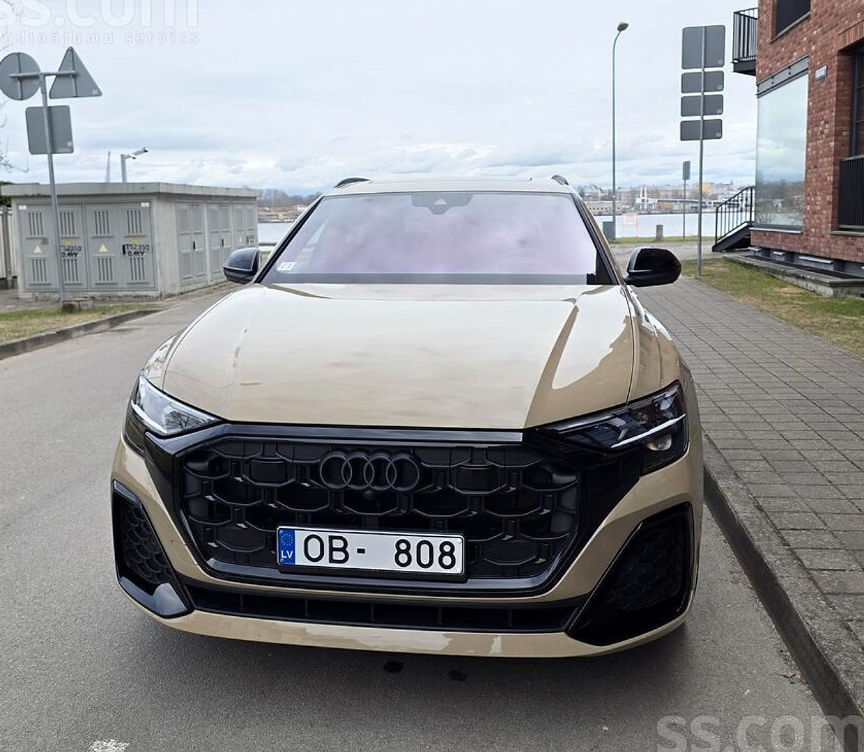 Audi Q8 — foto 5
