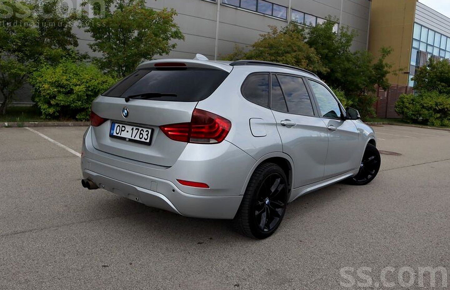 BMW X1 — foto 4