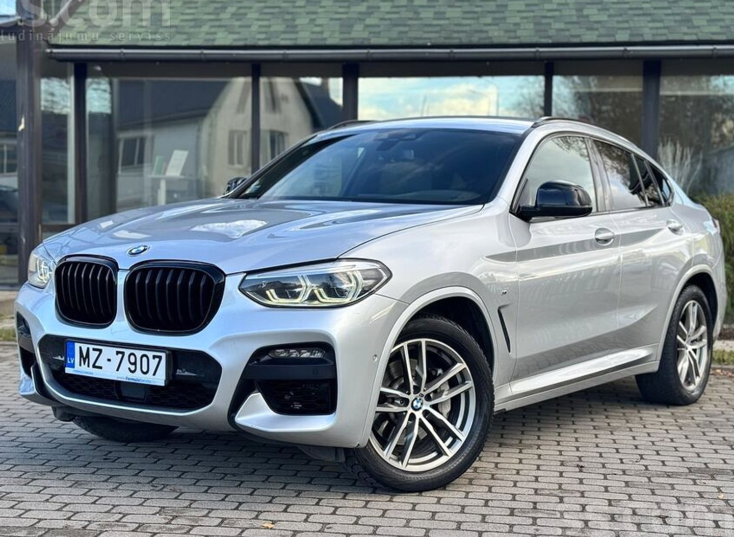 BMW X4