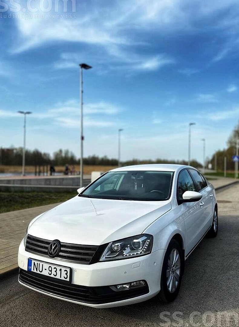 Volkswagen Passat (B7), 2012. gads