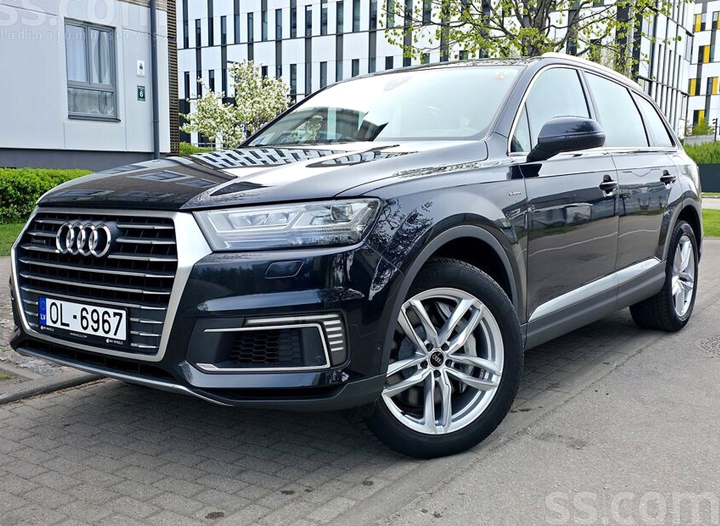 Audi Q7 — foto 3