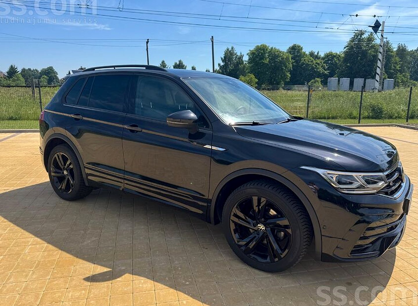 Volkswagen Tiguan — foto 4