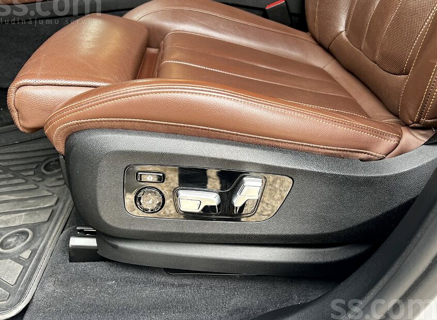 BMW X5 — foto 5