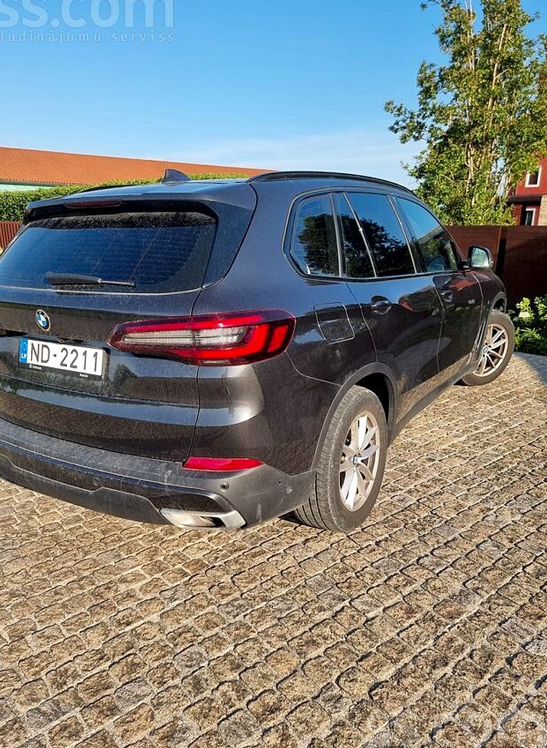 BMW X5 — foto 4