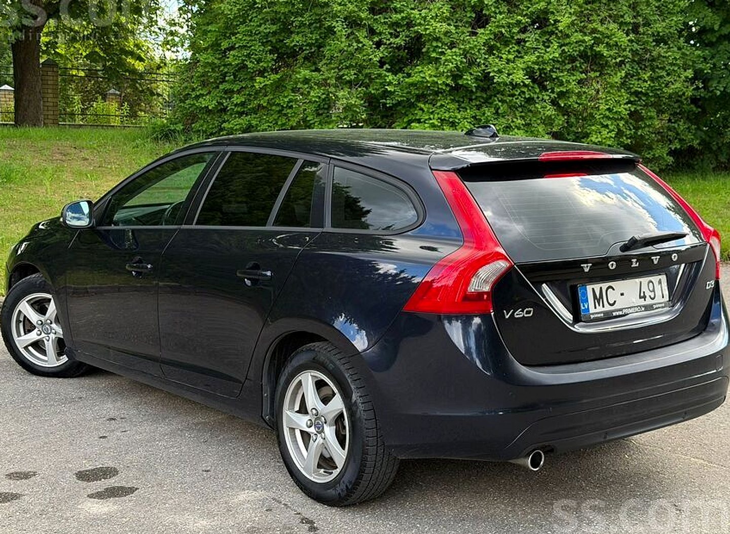 Volvo V60 — foto 2