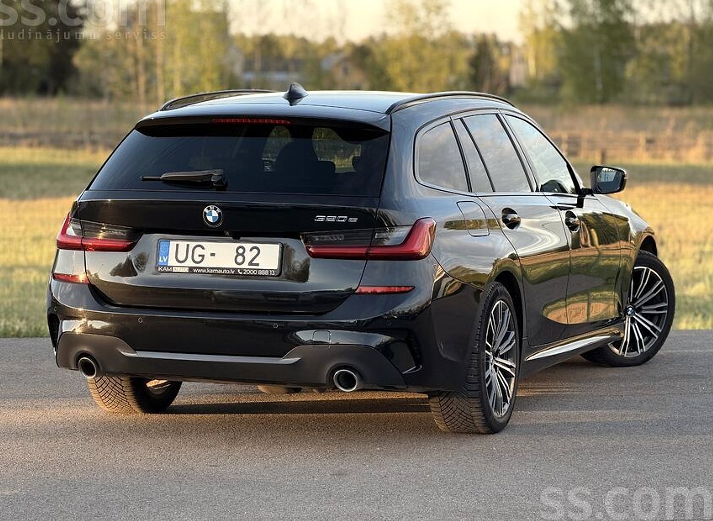 BMW 320 — foto 4
