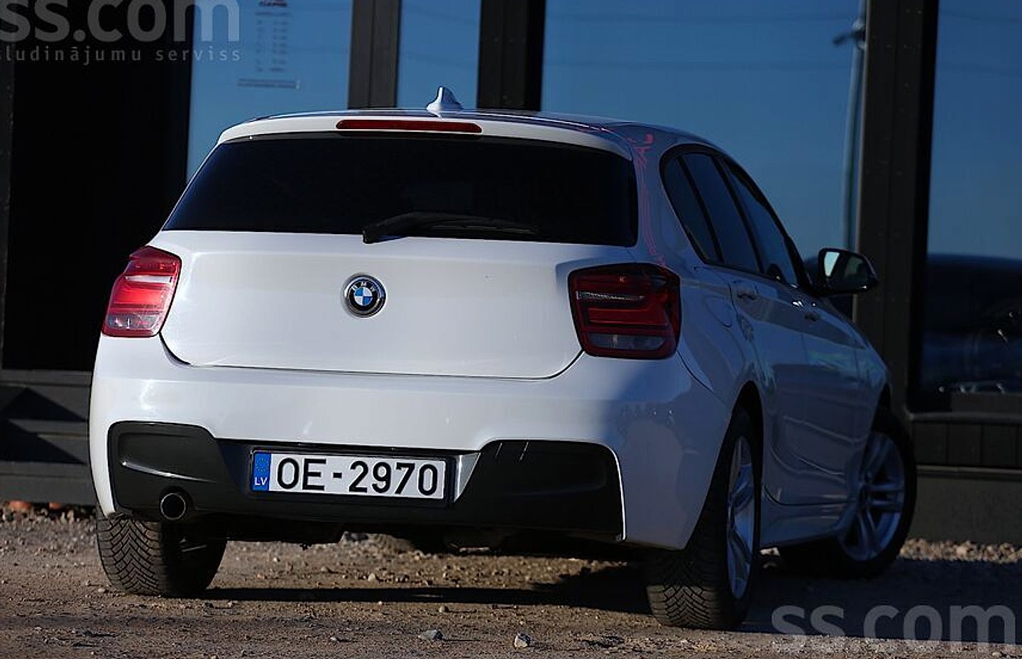 BMW 120 — foto 2
