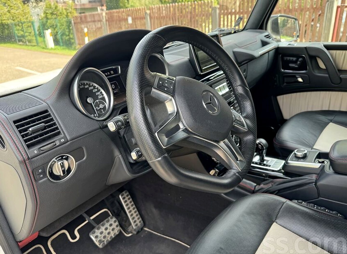 Mercedes-Benz G350 — foto 4
