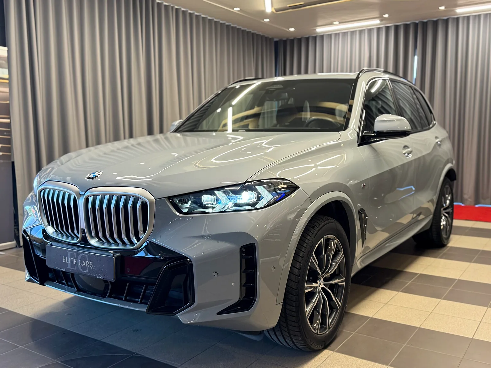 BMW X5, 2024. gads
