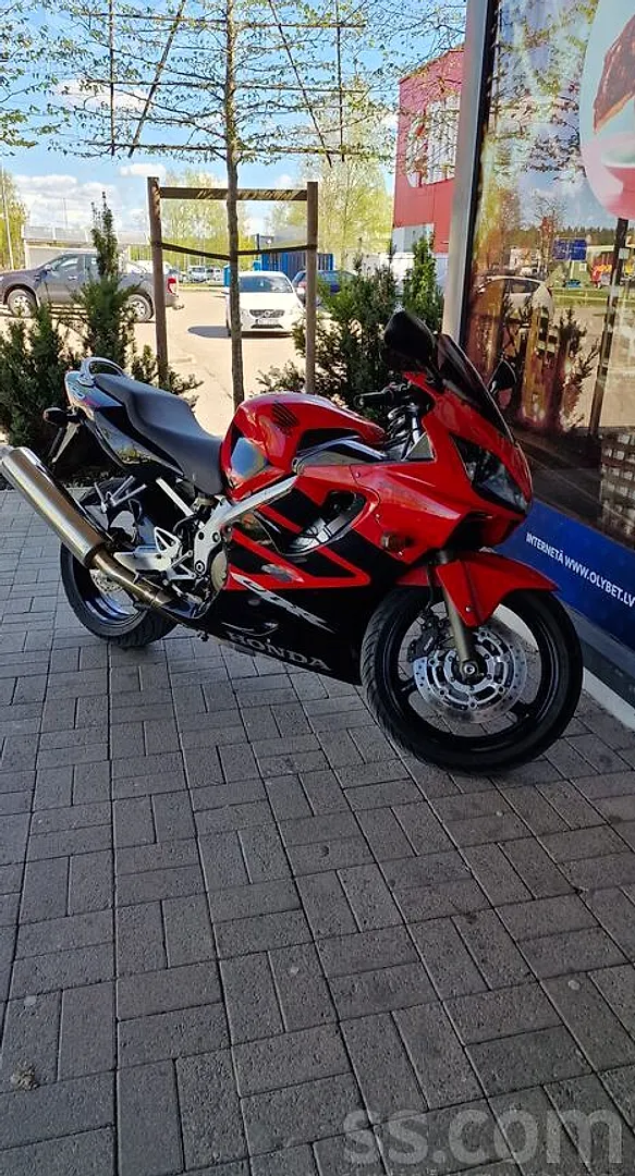 Honda Cbr 600f