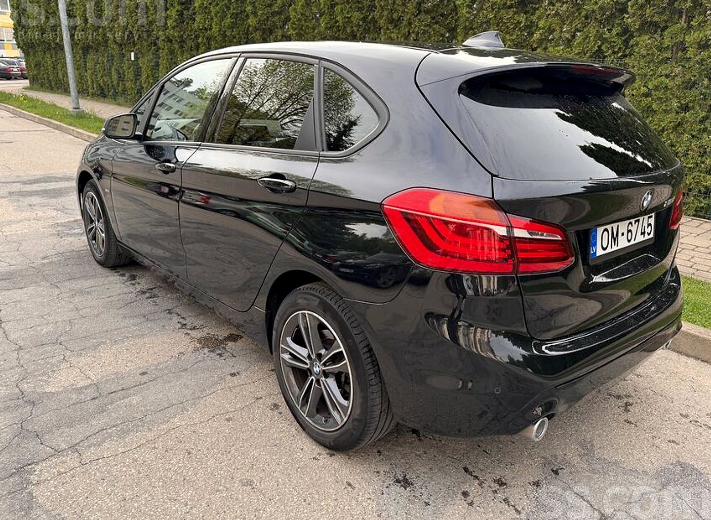 BMW 218 — foto 3